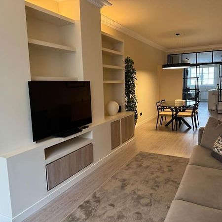شقة Maison Du Centre By Oktheway آكورونيا المظهر الخارجي الصورة